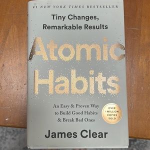 Atomic Habits Hardcover book